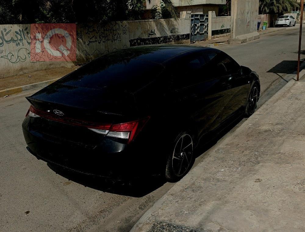 هیوندای ئەلەنترا